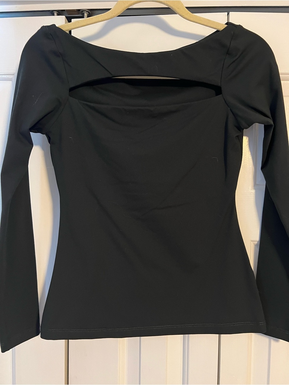 Susana Monaco Charcoal Long-Sleeve Cutout Top